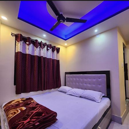 Hotel Ilora By Wb Inn Tarapith Ngoại thất bức ảnh