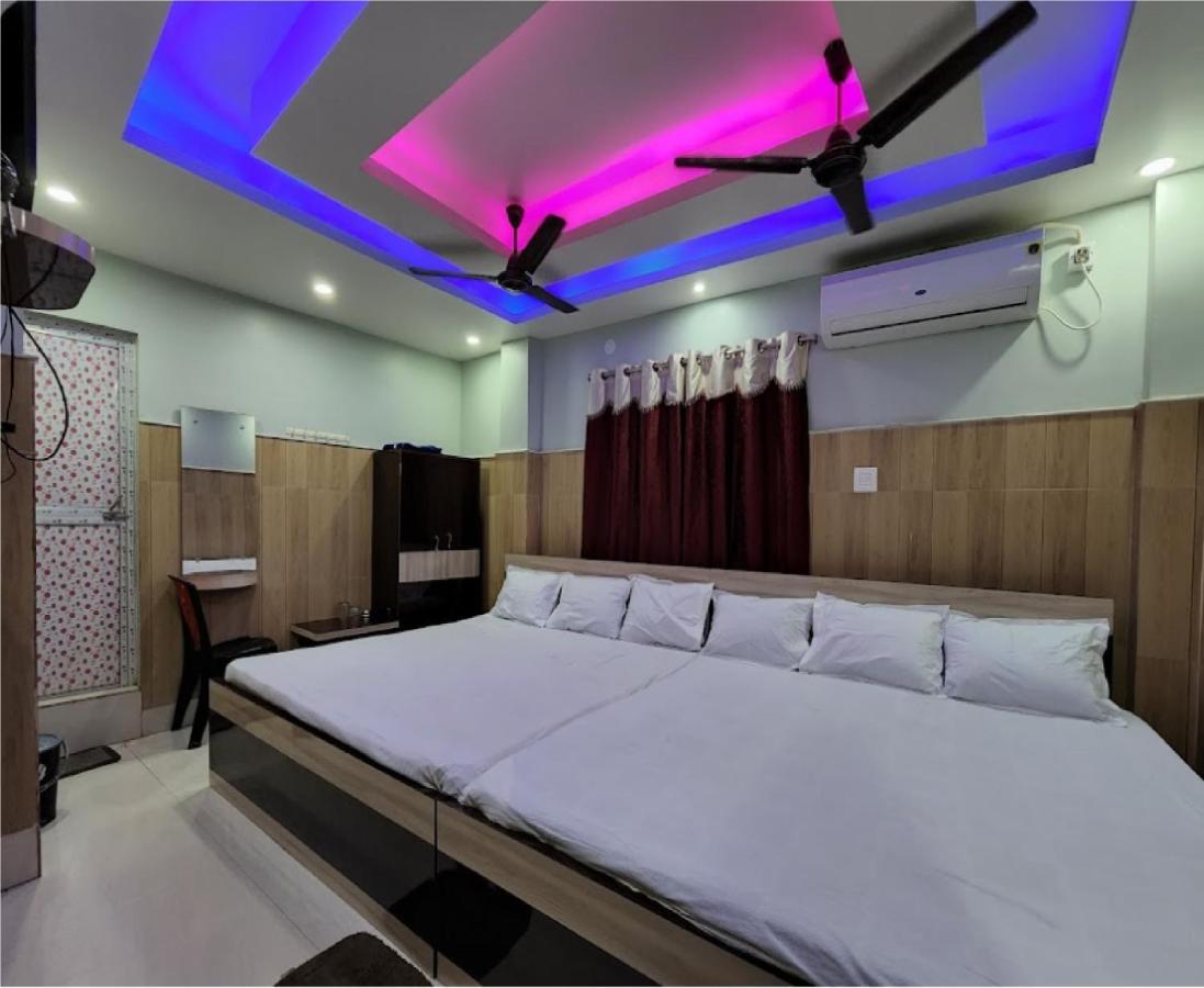 Hotel Ilora By Wb Inn Tarapith Ngoại thất bức ảnh
