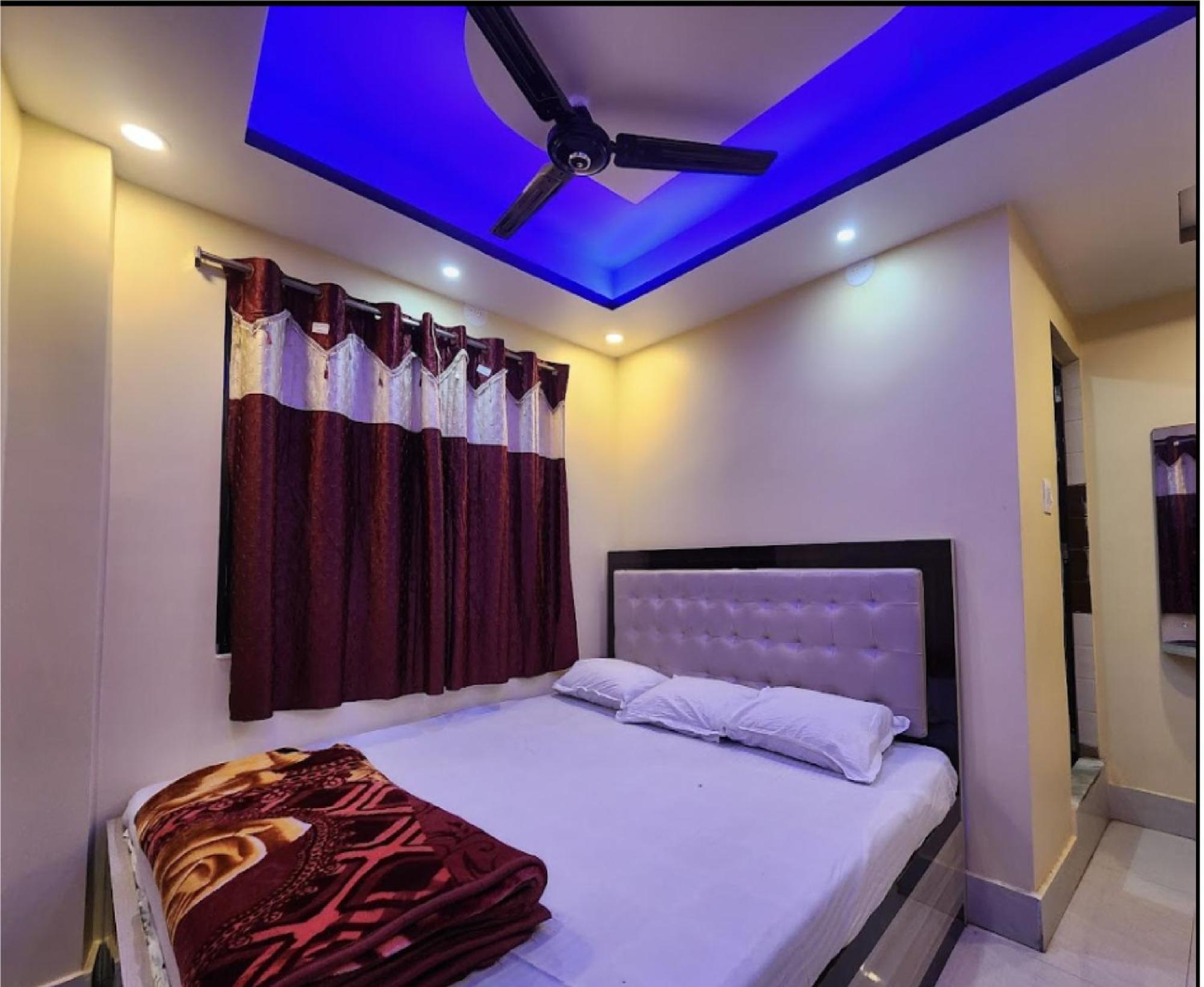 Hotel Ilora By Wb Inn Tarapith Ngoại thất bức ảnh
